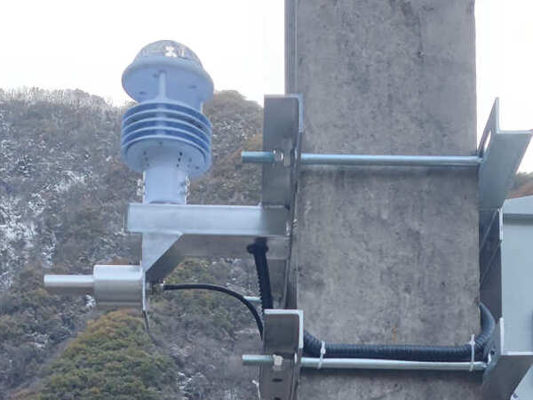 覆冰監(jiān)測設備案例實拍